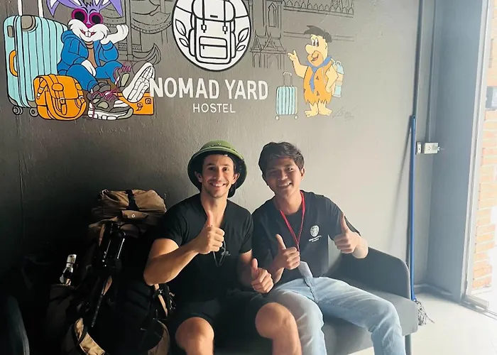 Nomad Yard ข้าวสาร