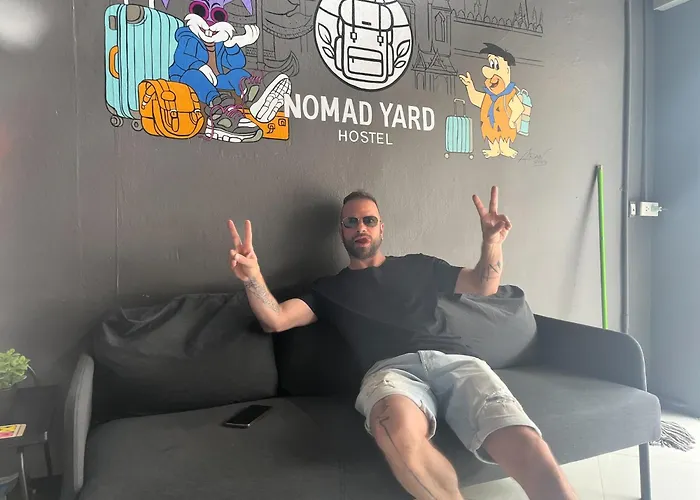 Nomad Yard ข้าวสาร *